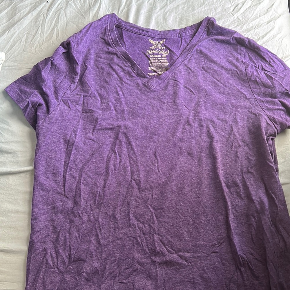 Women’s faded glory tshirt